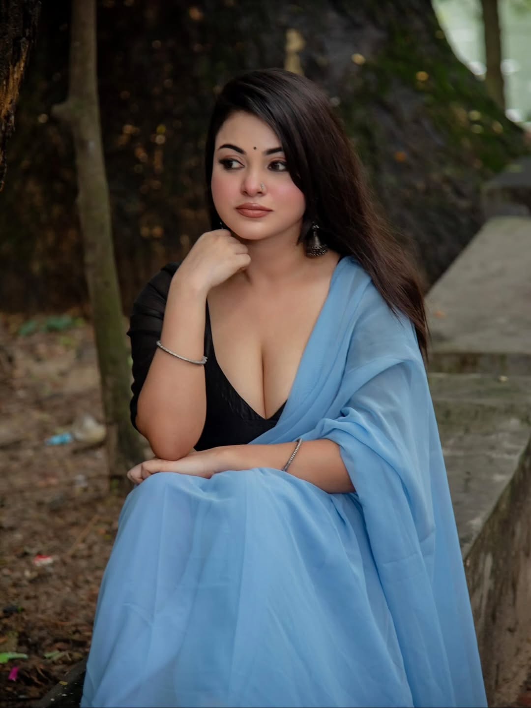 Mumtahina Jahan Elegant Saree Pose