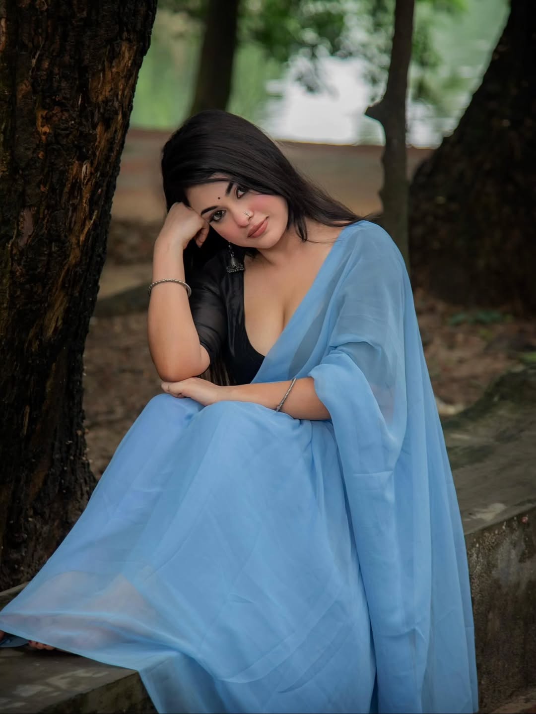 Mumtahina Jahan Bold Blue Saree Moment