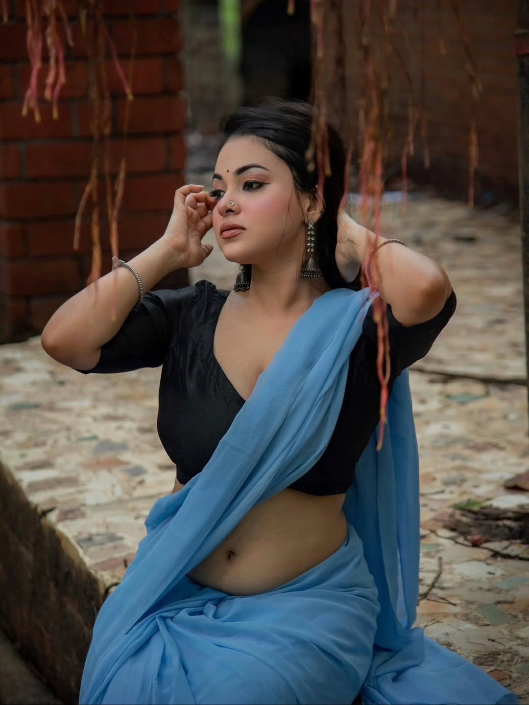 Mumtahina Jahan Outdoor Saree Photoshoot
