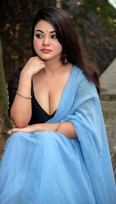 Mumtahina Jahan Chic Ethnic Glam Pose