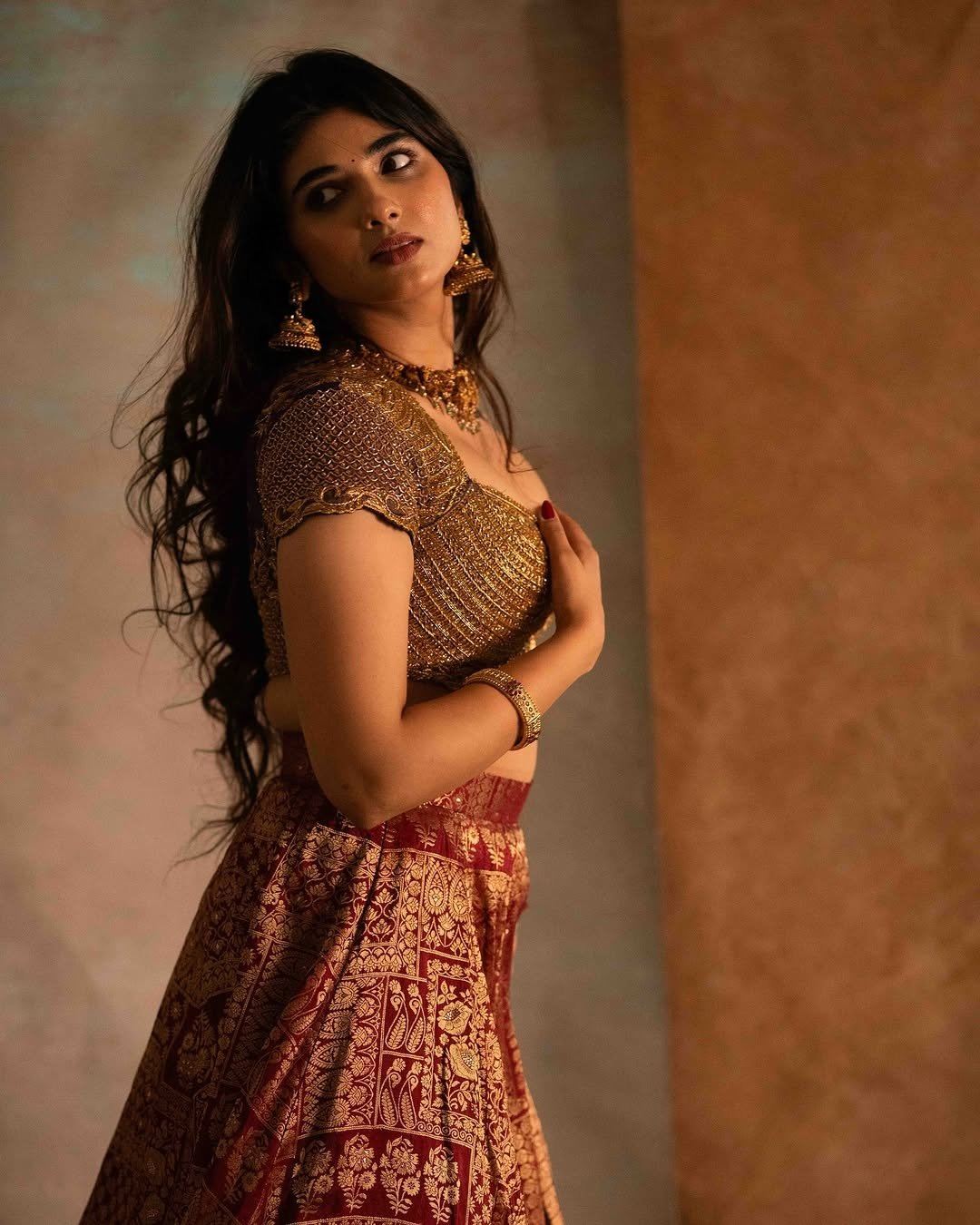Pragya Nagra Pairs Glam With Poise