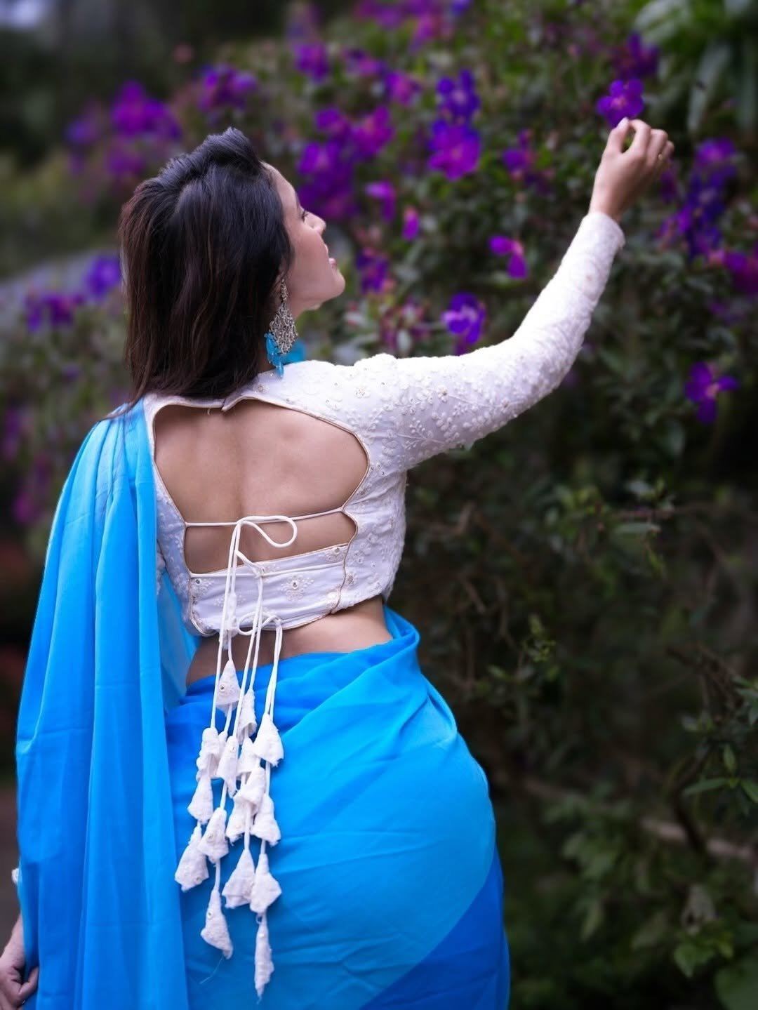 Priyanka Kholgade Floral Look In Blue Edit