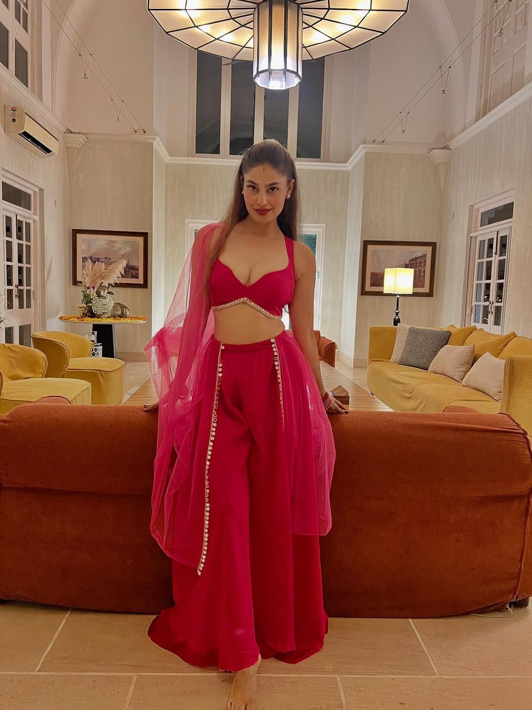 Puja Gupta Looks Glamorous In Pink Ensemble