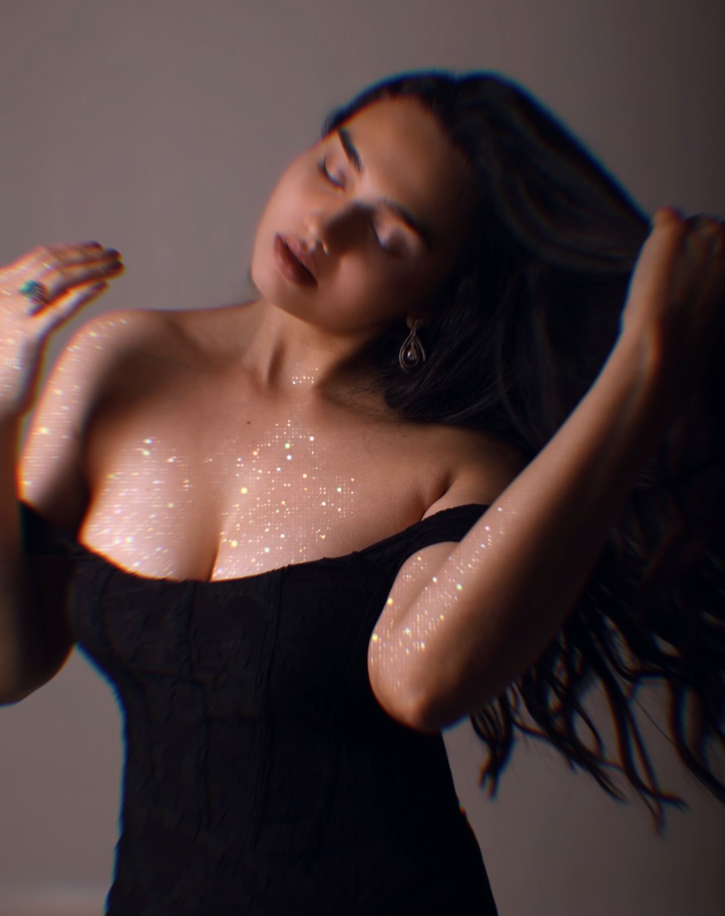 Purvi Mundada’s Black Glam Shoot Is Bold And Beautiful