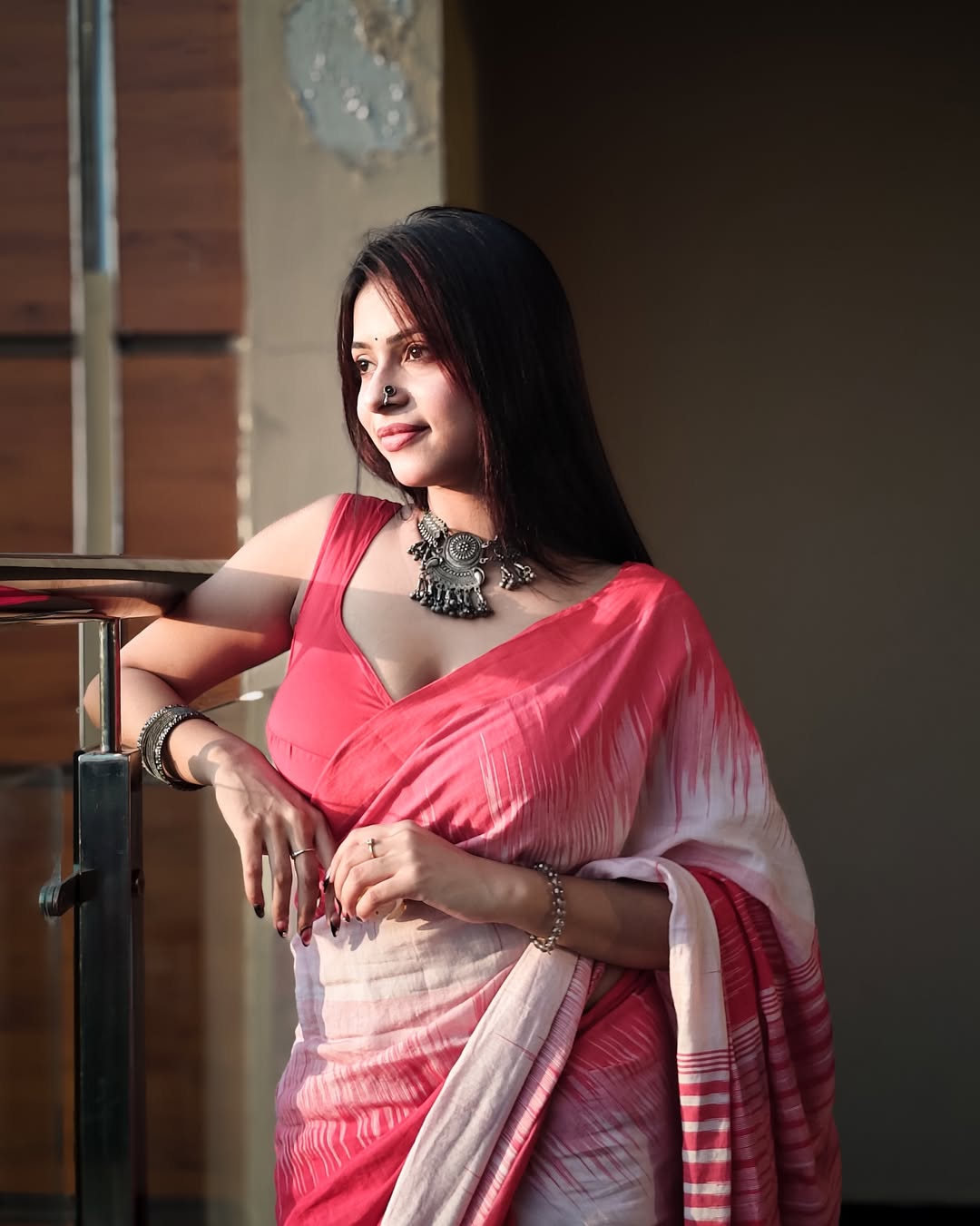 Raini Rai With Silver Necklace And Bangles