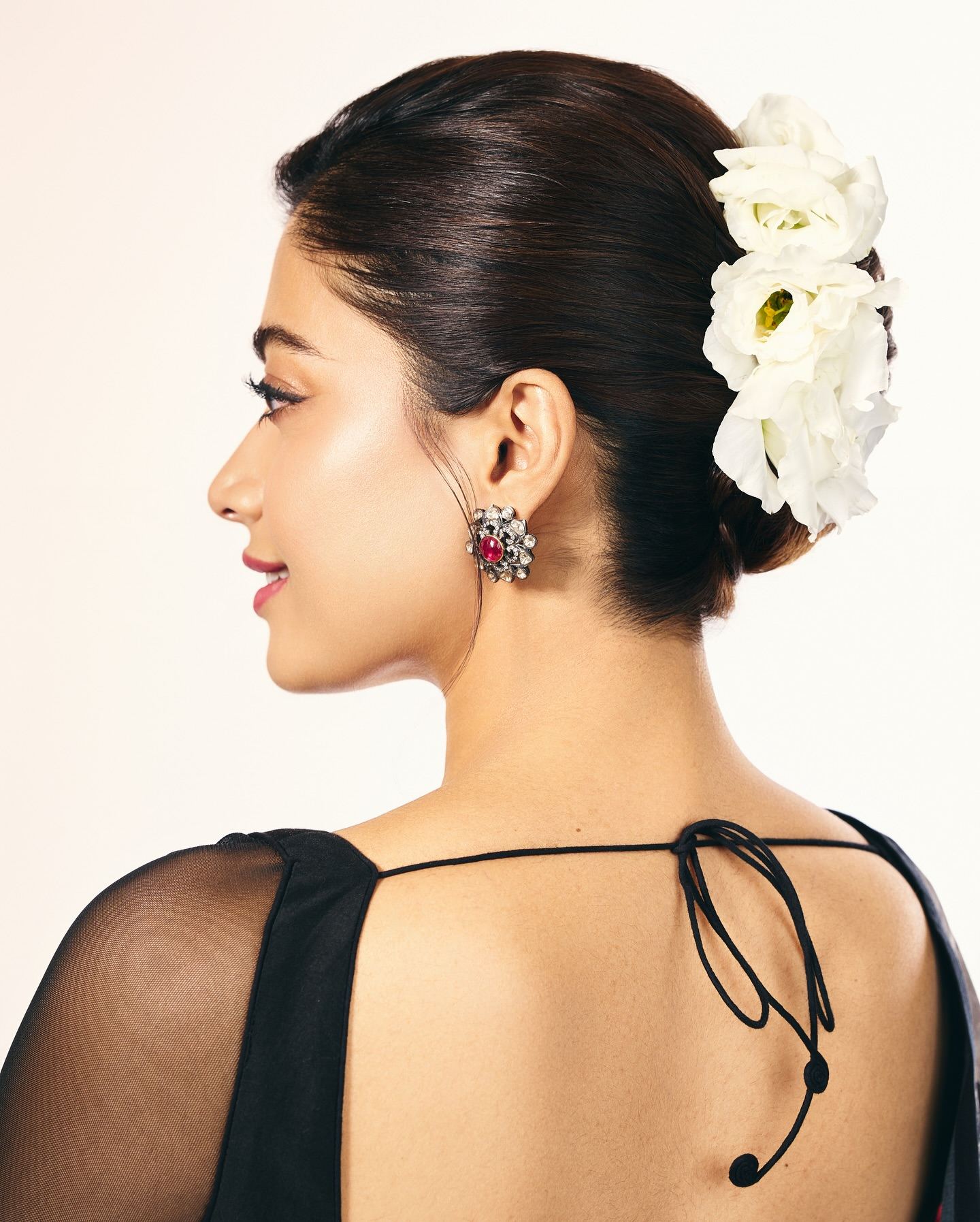 Rashmika Mandanna In Black Saree Twirl Pose