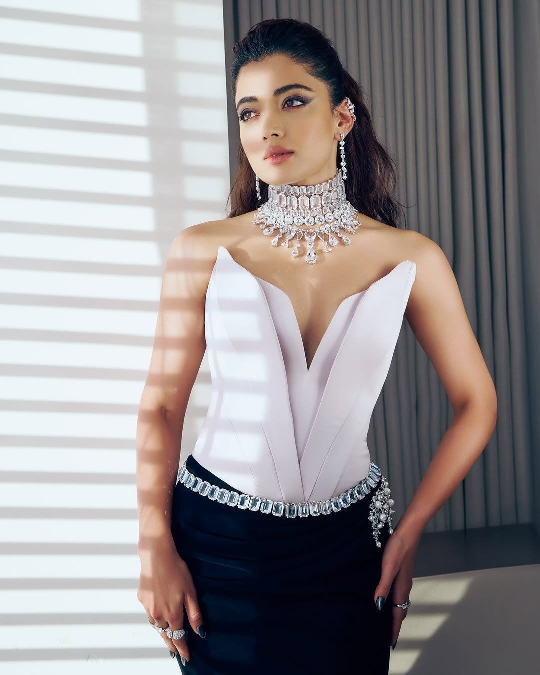Rashmika Mandanna Flaunts Luxe Diamond Style