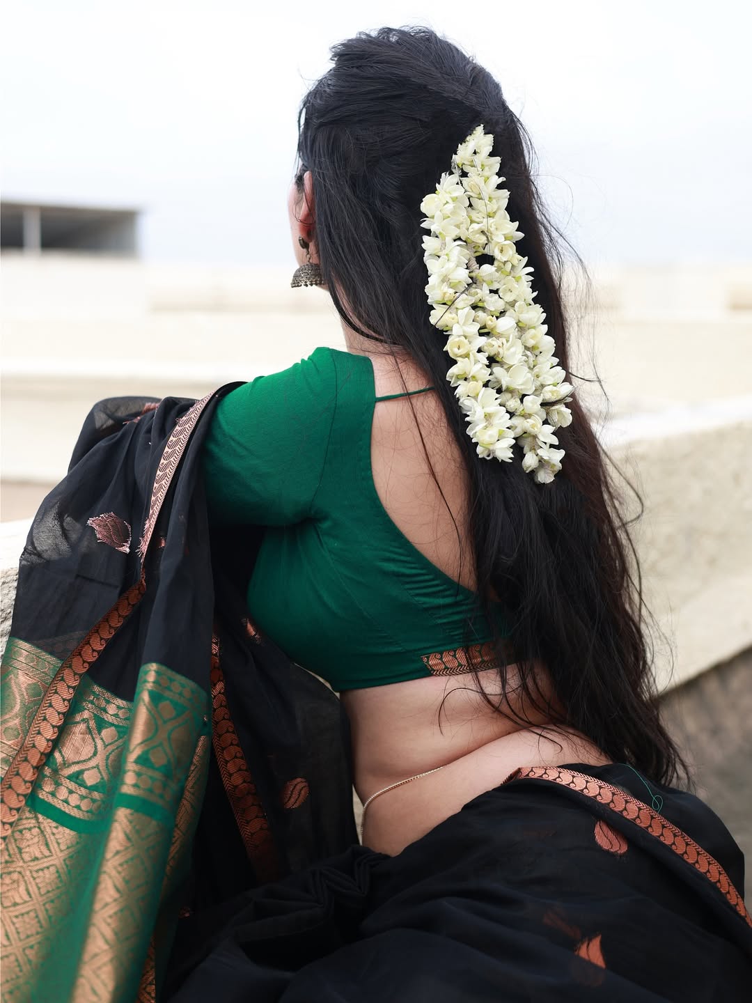 Rose Sardana Bold Desi Glam In Green Blouse