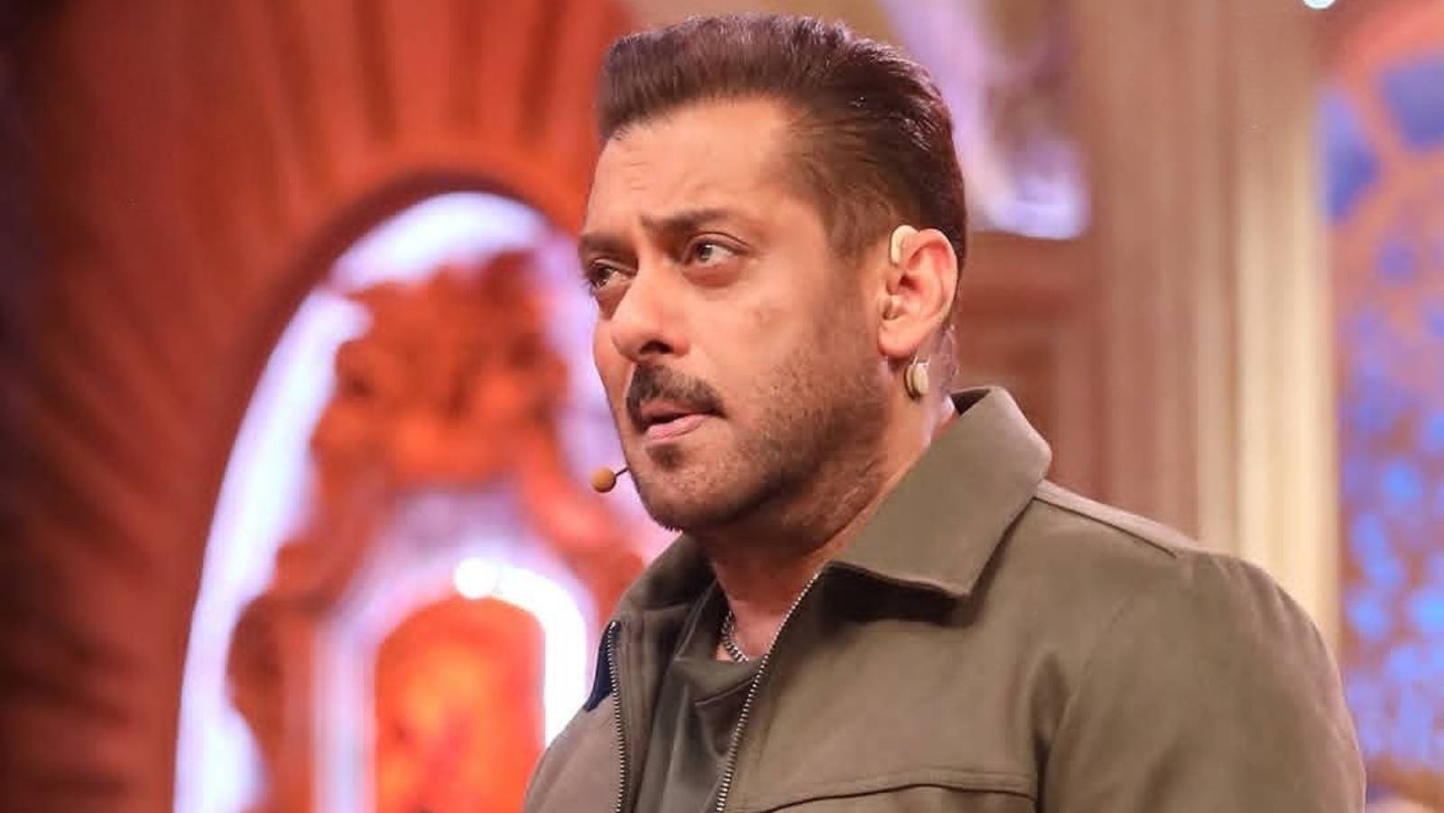 Salman Khan hosting Bigg Boss 19 episode