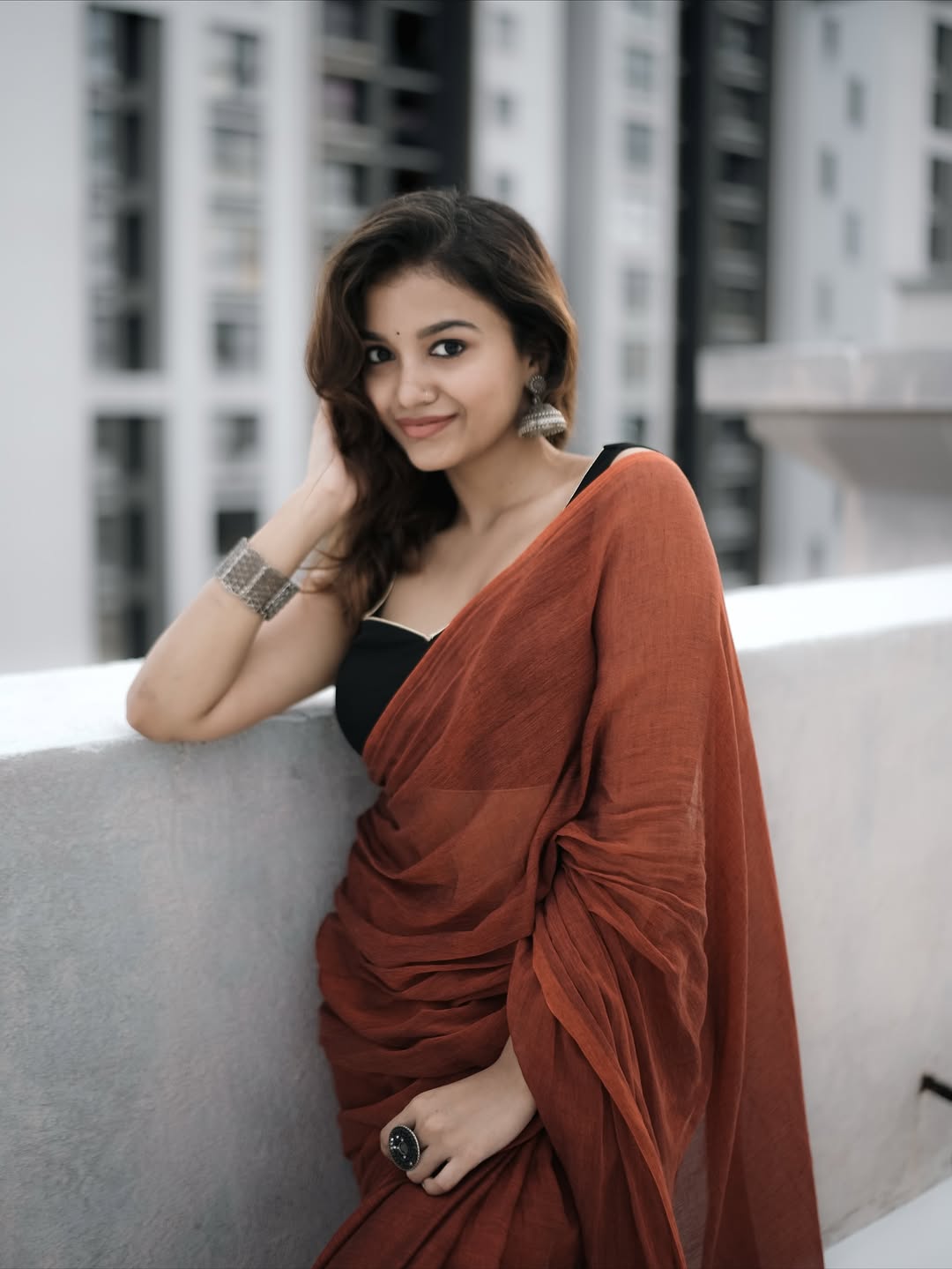 Sanjana Tiwari Poses In Black Blouse Style