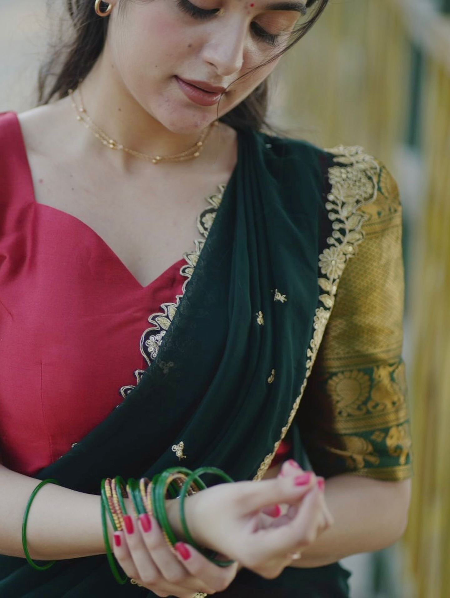 Soumya Sharma Flaunts Traditional Fashion