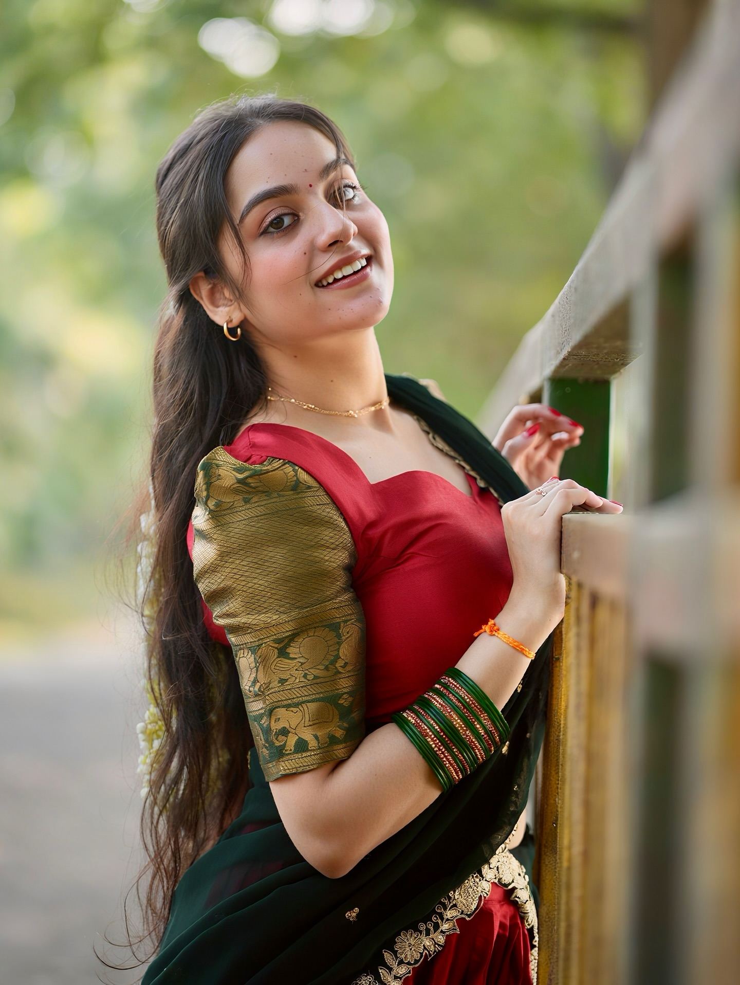 Soumya Sharma Embraces Cultural Style