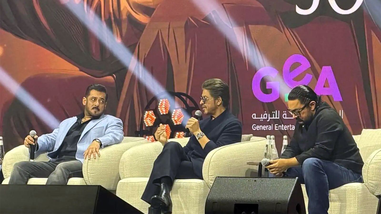 SRK Salman Aamir together at Joy Forum