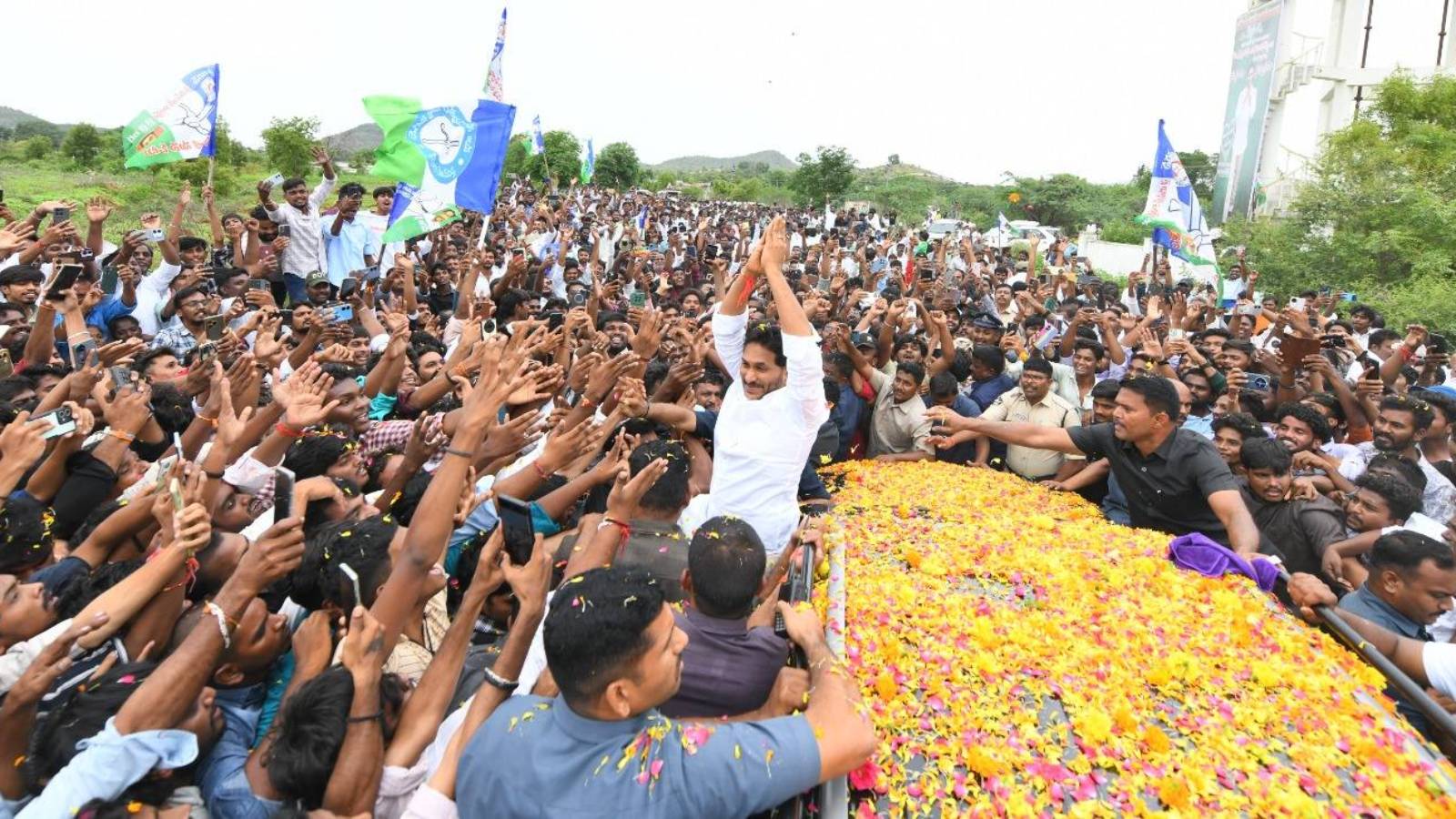 TDP Faces Criticism for Restricting Jagan’s Roadshow