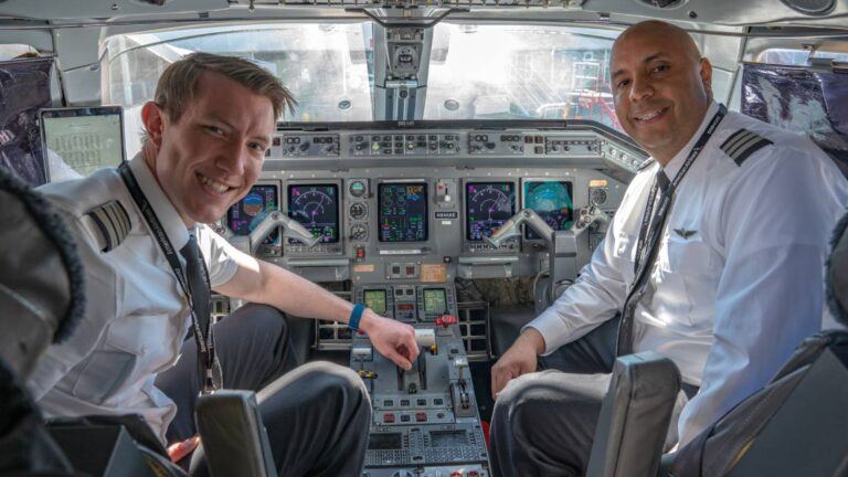 US airlines face ongoing pilot shortage
