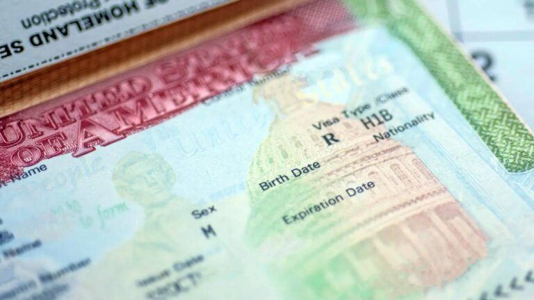 USCIS EB-2 NIW visa approval drop 2025