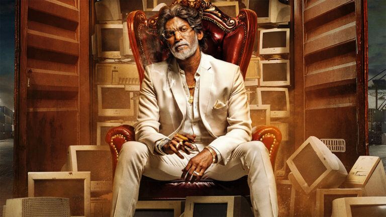 Vishal announces Magudam directorial debut