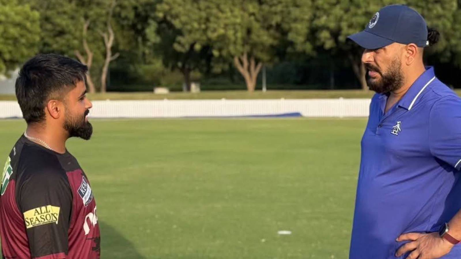 Yuvraj Singh mentoring Prabhsimran Singh