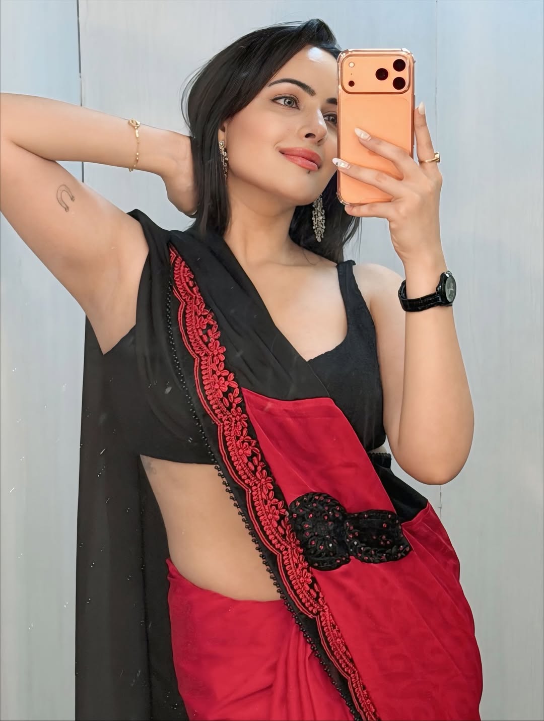 Aanchal Munjal Shows Off Her Saree Drape Style