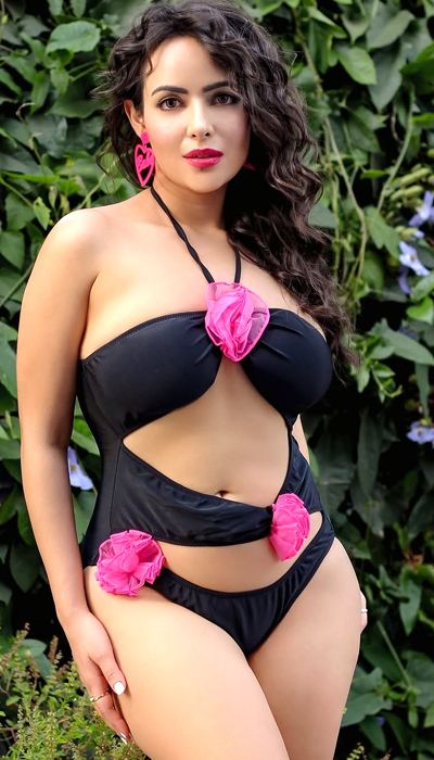 Aanchal Munjal’s Bold Floral Poolside Shoot