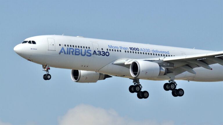 SAS flight diversion at Goose Bay base