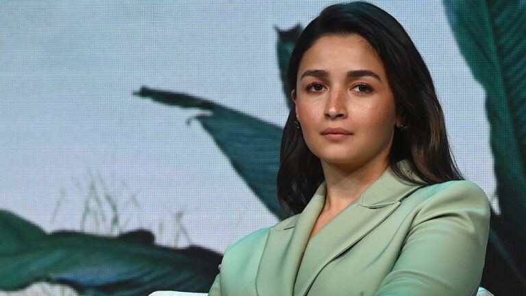 Alia Bhatt Alpha film delayed after War 2 flop