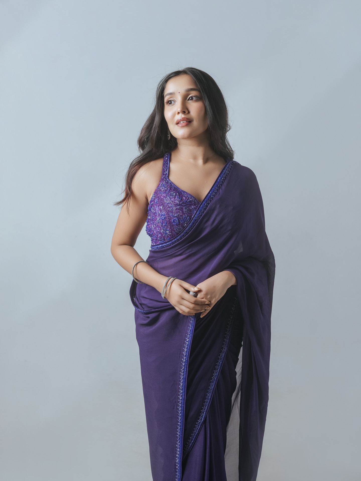 Anikha Surendran In Modern Purple Saree Glam