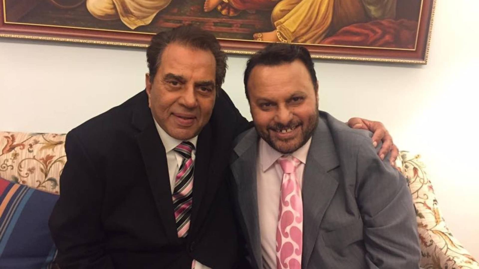 Apne 2 cancelled after Dharmendra passing