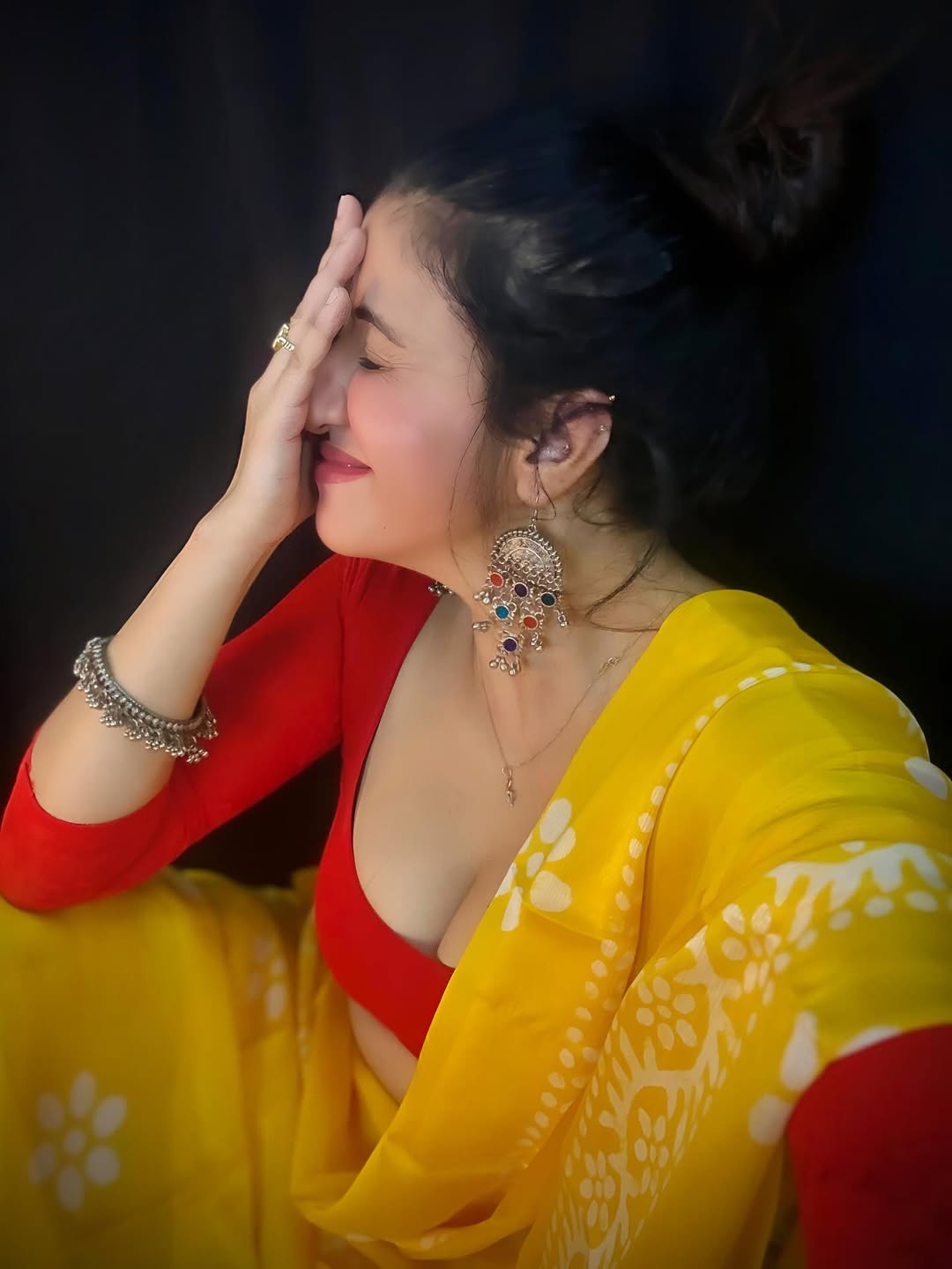 Archana Singh Rajput's Bold Red Blouse Look