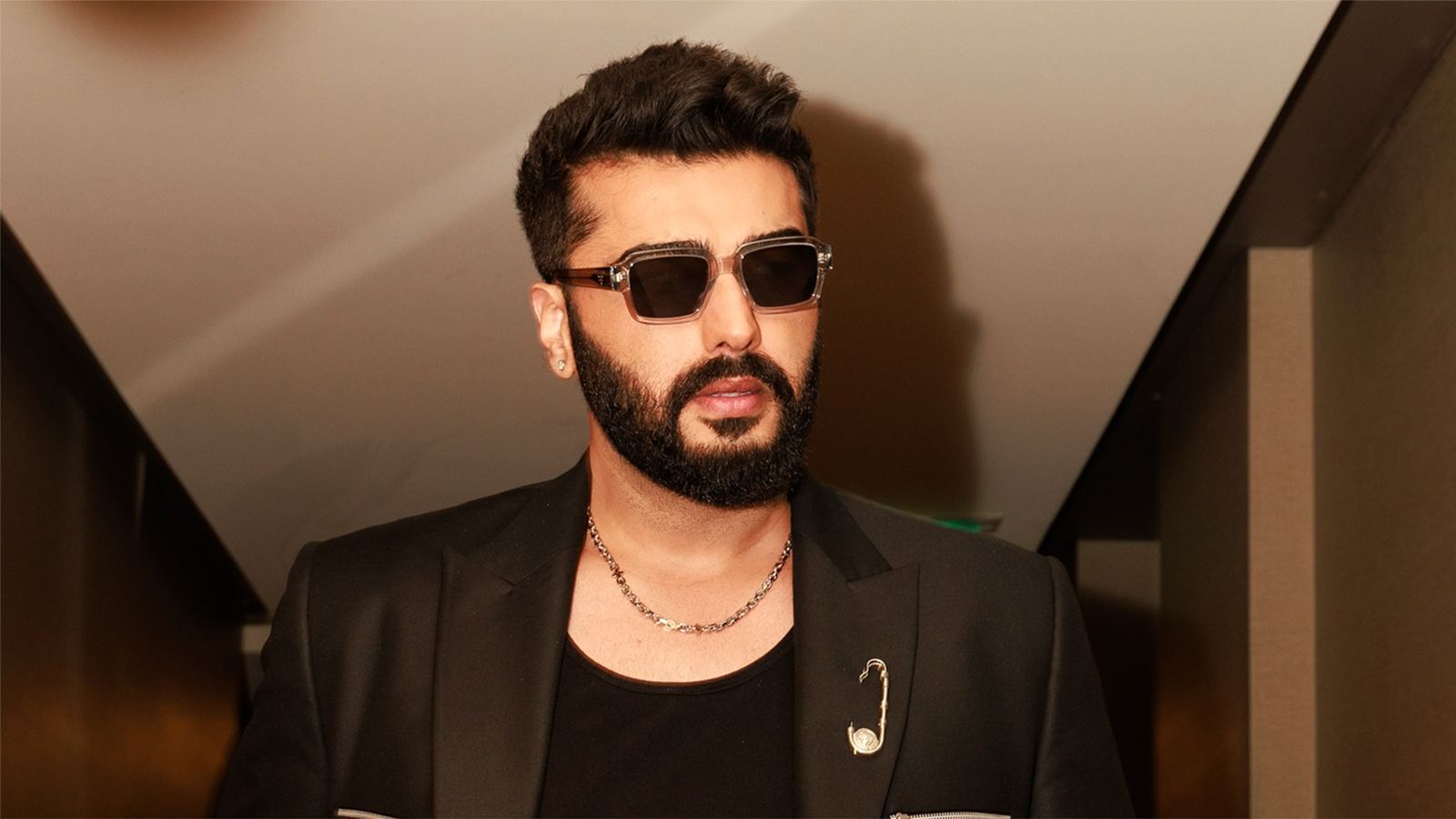 Arjun Kapoor looks serious amid social media trolling controversy