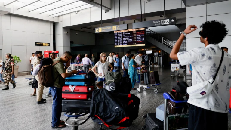 Delhi Airport ATC glitch delays flights