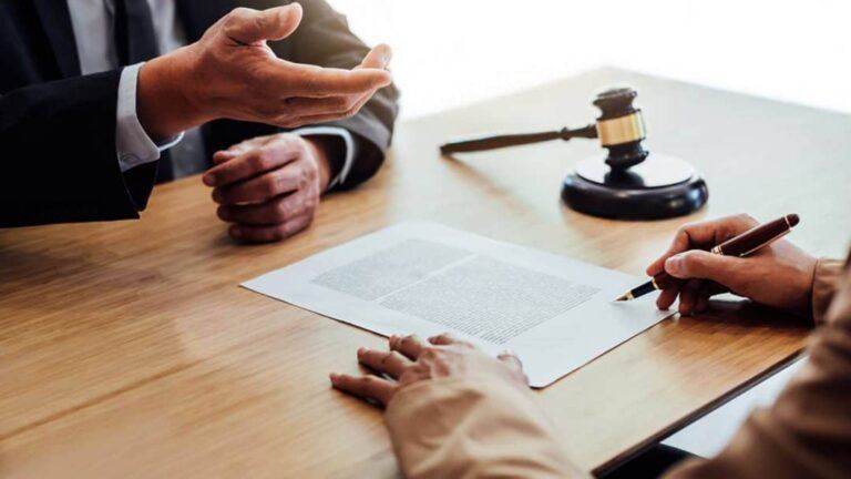 EB1A lawyer issue and case delay