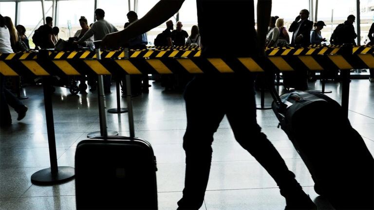 F1 student travel warning notice