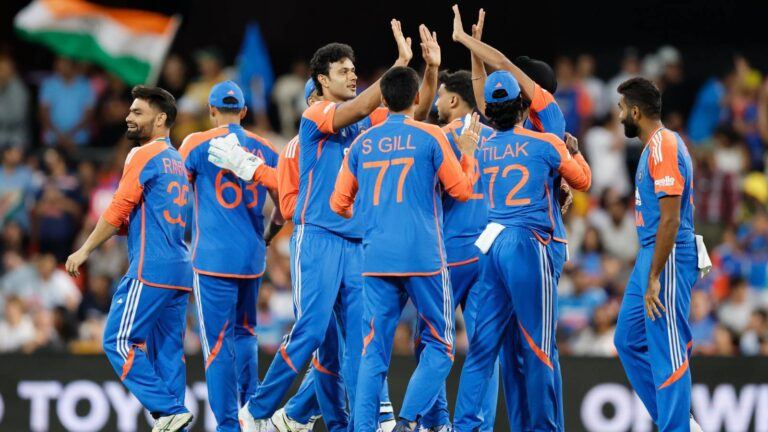India beat Australia by 48 runs in 4th T20