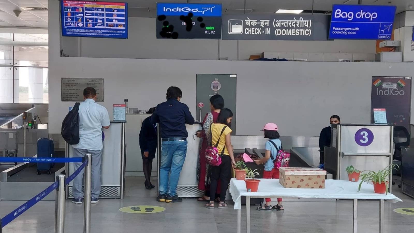 IndiGo passenger upset after flight cancellation and missing bags