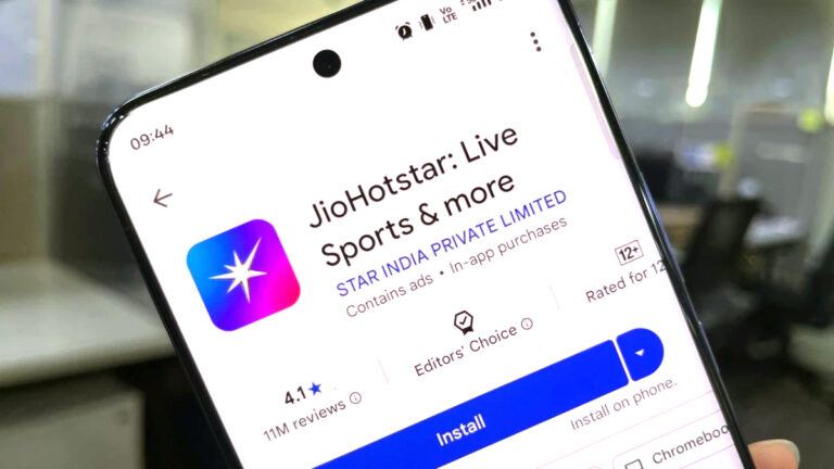 JioHotstar app showing ad screen