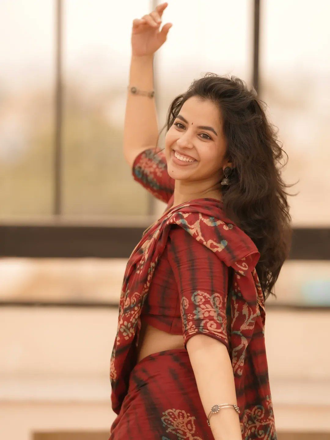 Komalee Prasad's Playful Pouty Face In A Saree