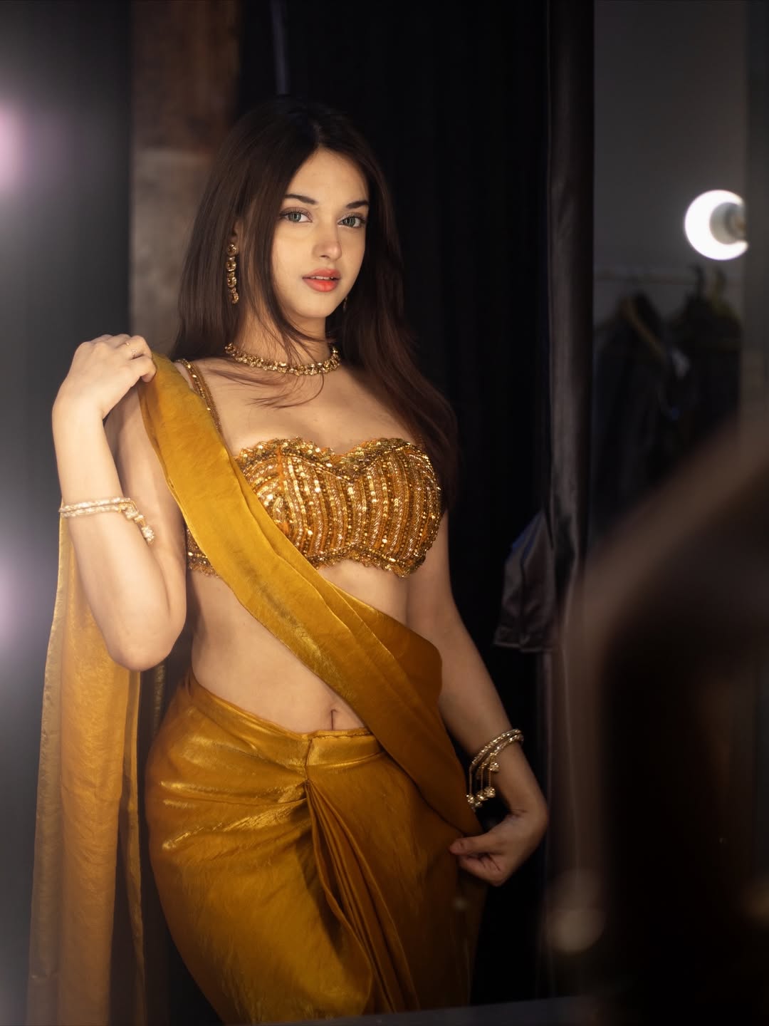 Mihika Mishra's Sizzling Hot Golden Outfit