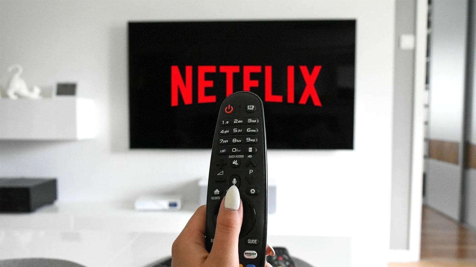 Netflix skip button demand grows online