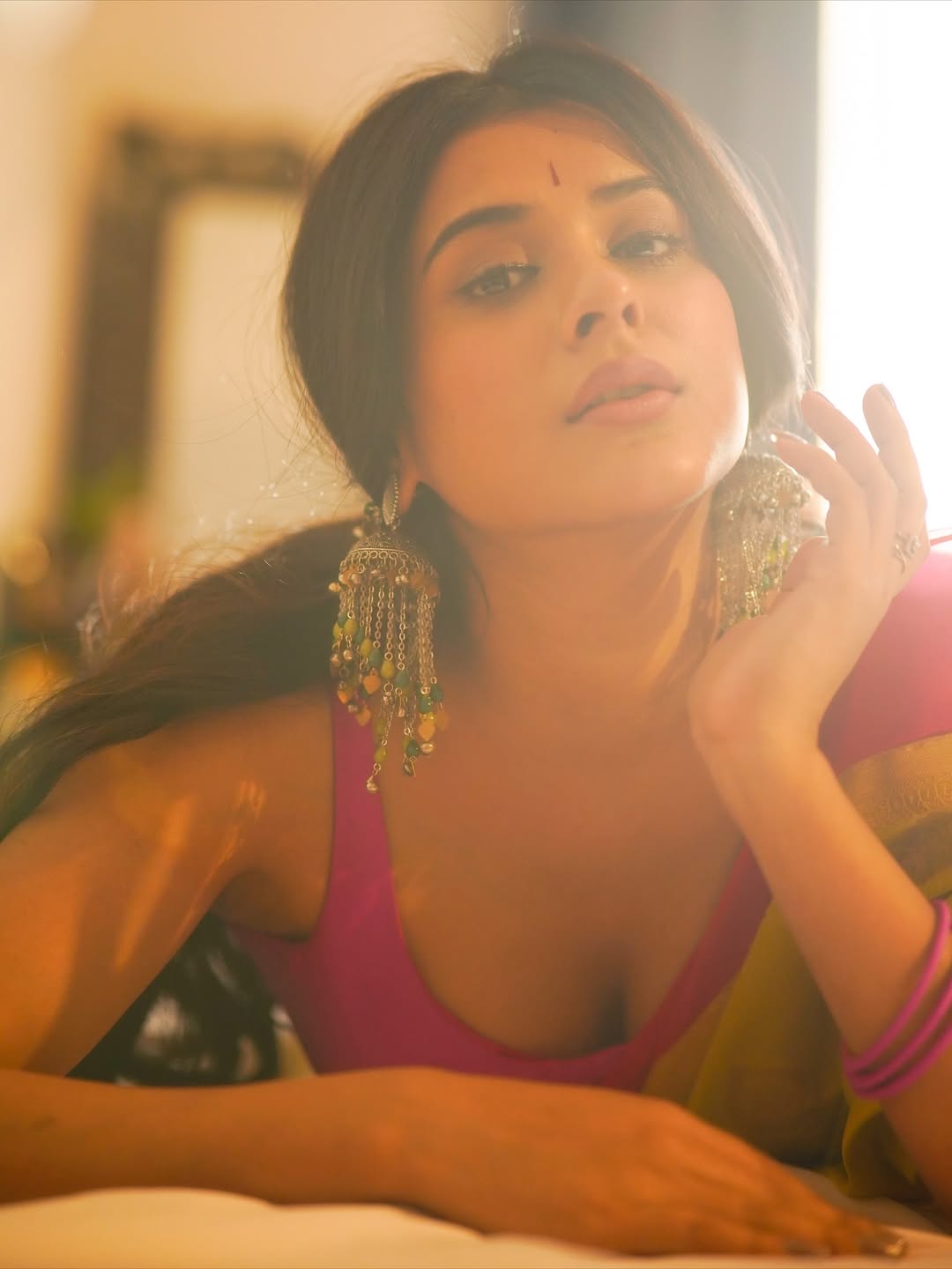 Nidhi Dudhraj's Back Pose Showing Hair Accessory