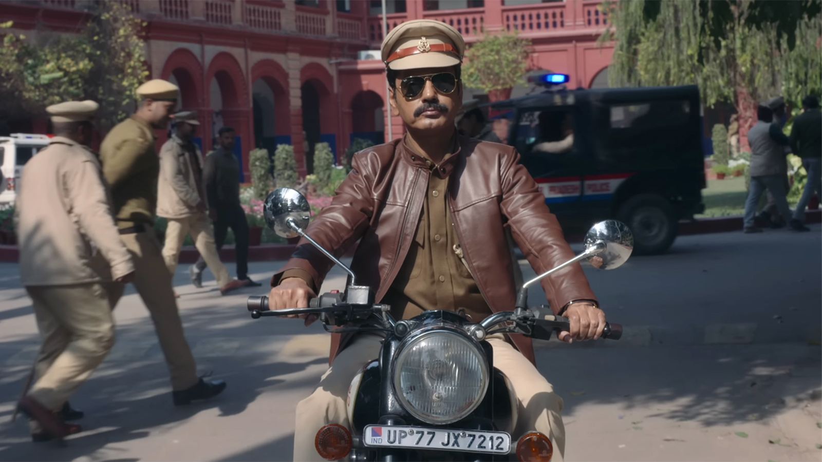 Nawazuddin Radhika Akte Hai teaser scene