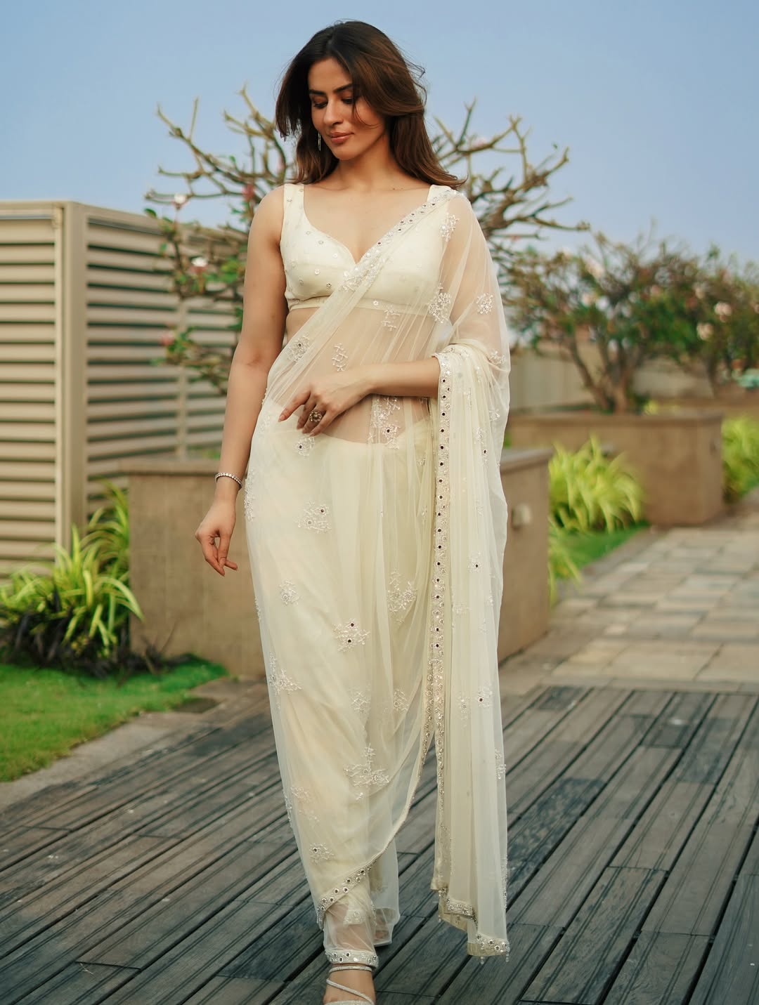 Sabby Suri Elegant Saree Style Portrait