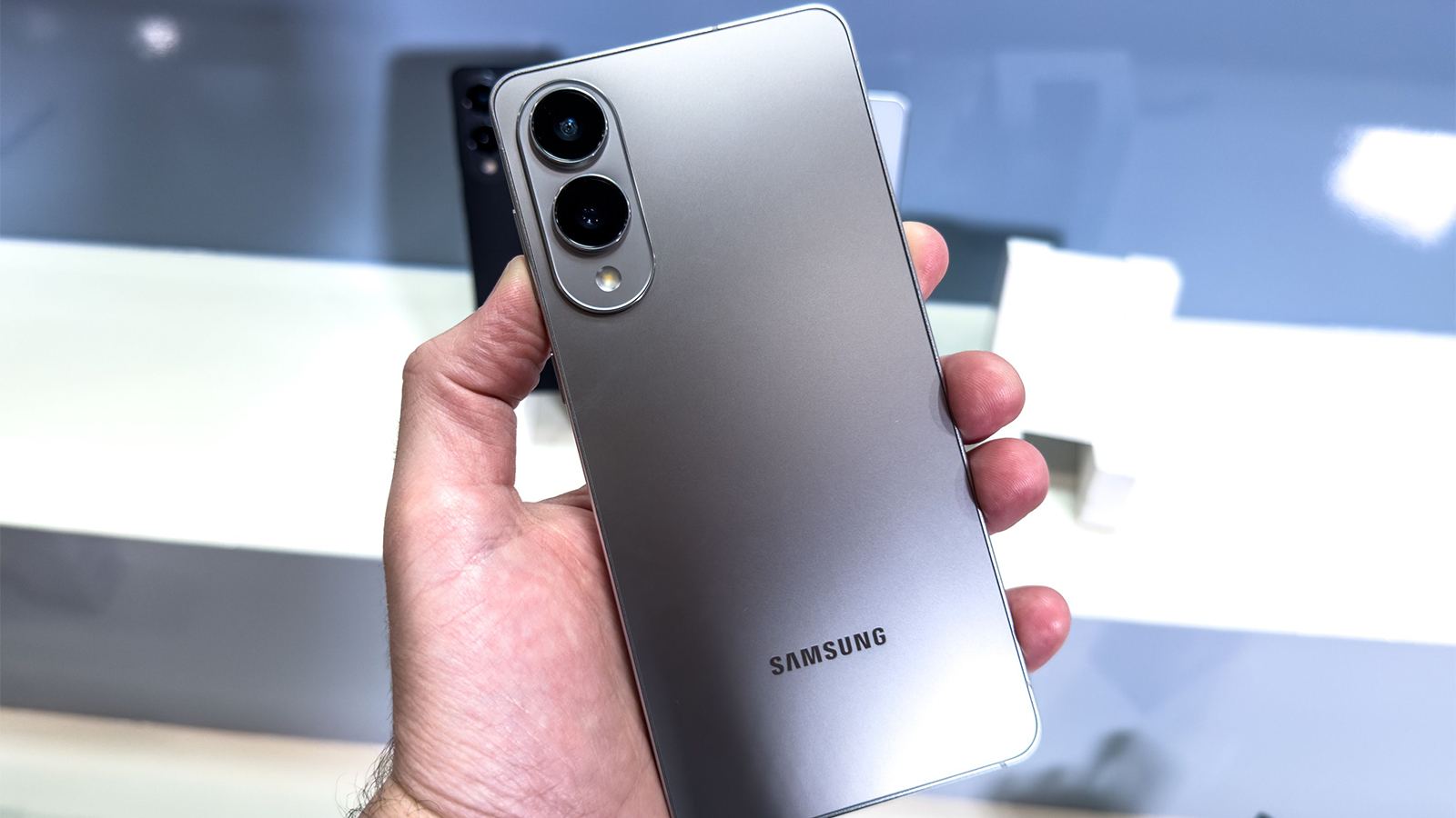 Samsung Fined For Failed Waterproof Phone Claim