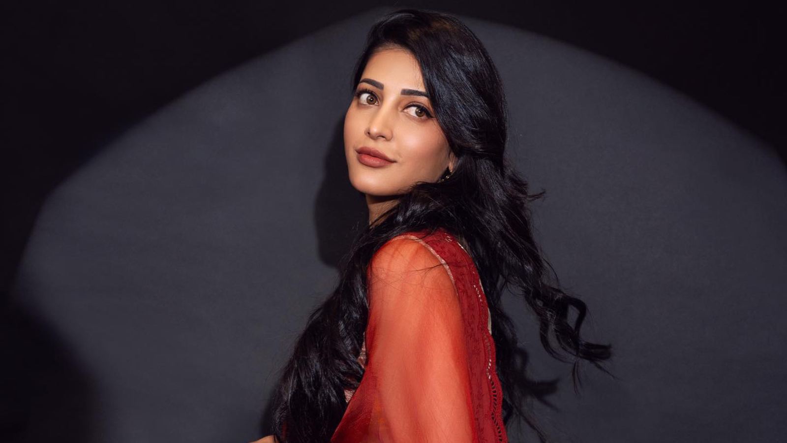 Shruti Haasan podcast cosmetic surgery
