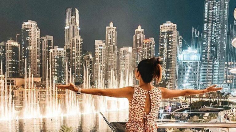 Simple living compared with stressful luxury lifestyle