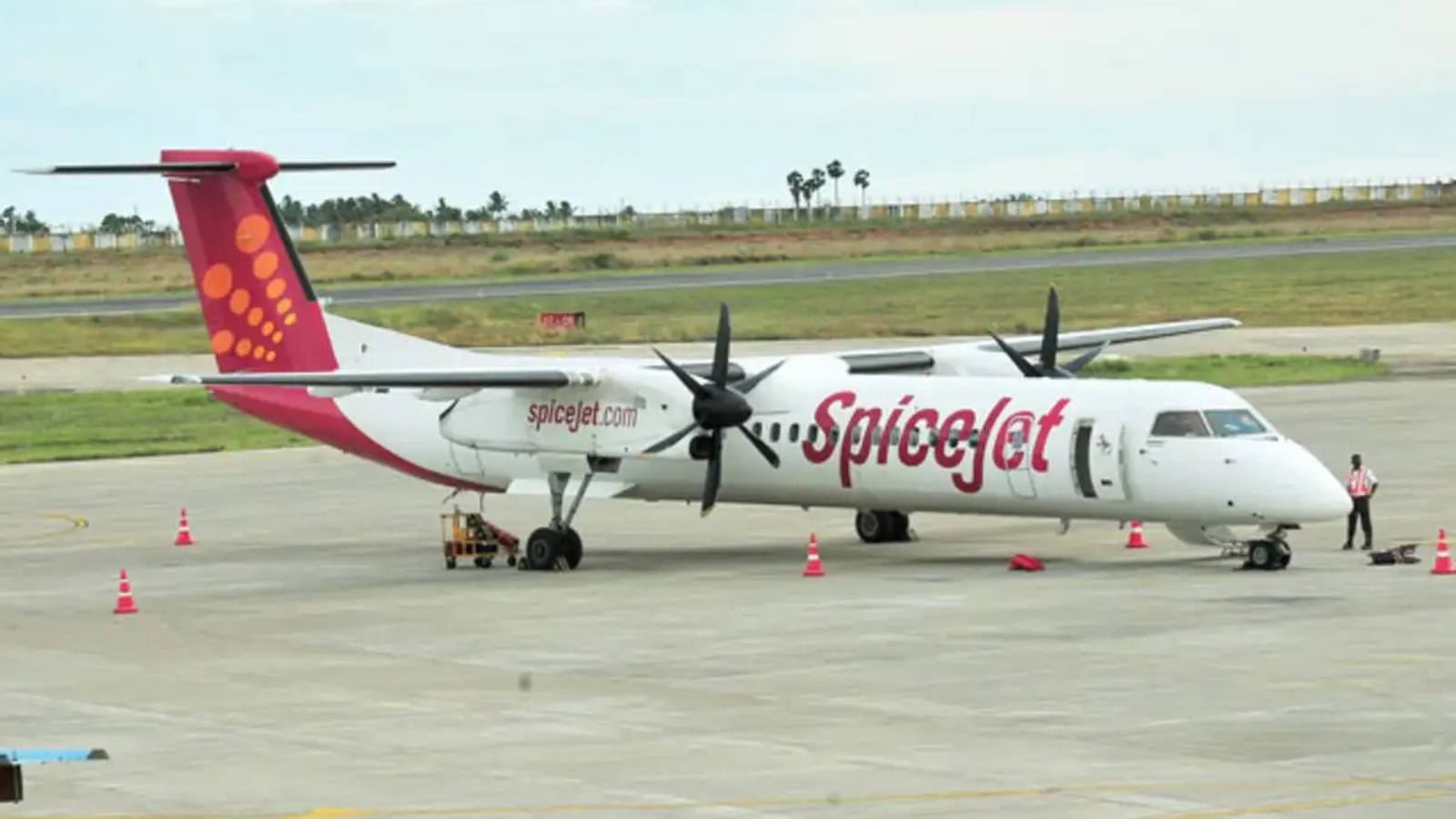 SpiceJet Delhi–Mumbai flight delayed again