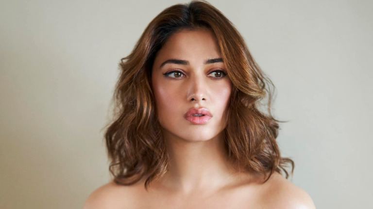 Tamannaah with Siddhant in Shantaram biopic