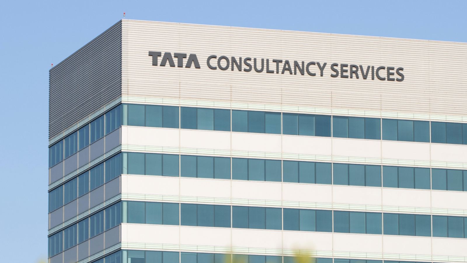 TCS gratuity denial controversy