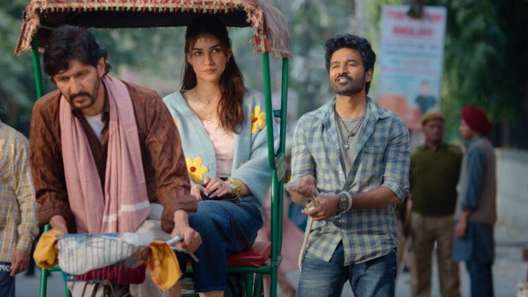 Tere Ishq Mein trailer still with lead cast