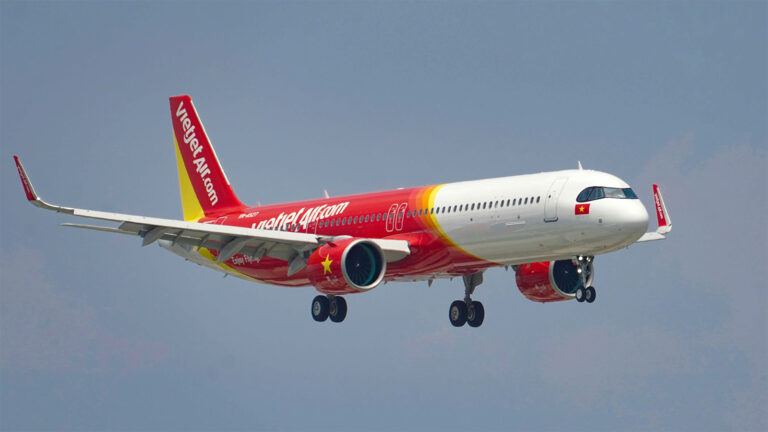 Vietjet passenger frustrated over refund delay after flight cancellation
